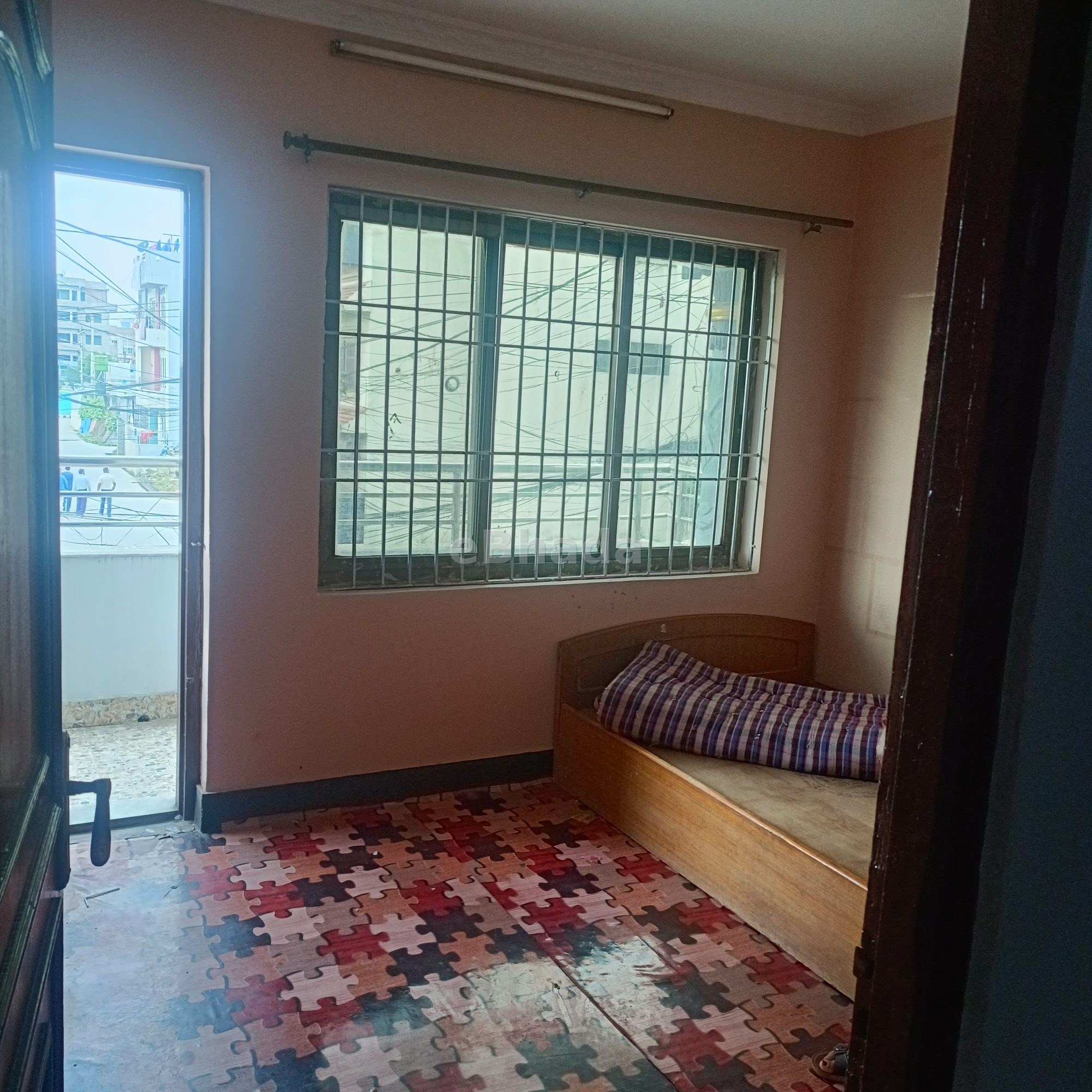 1 room space for personal at nayabasti